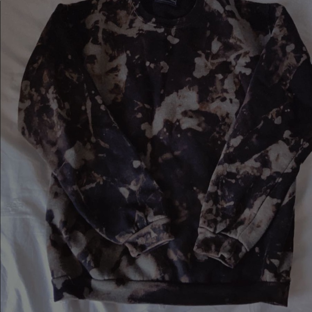 Tie Dye Crew Neck - Picture 5 of 5